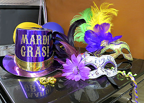 Mardi Gras Party Time at Paw Paw's Catfish Kitchen Restaurant-Sevierville, Tennessee